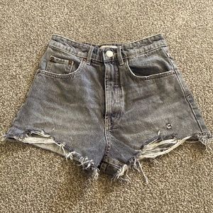 Zara grey wash button Fly distressed shorts